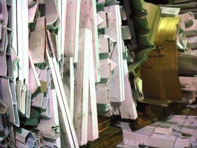 武漢塑料回收、廢舊塑料回收、武漢塑鋼回收_